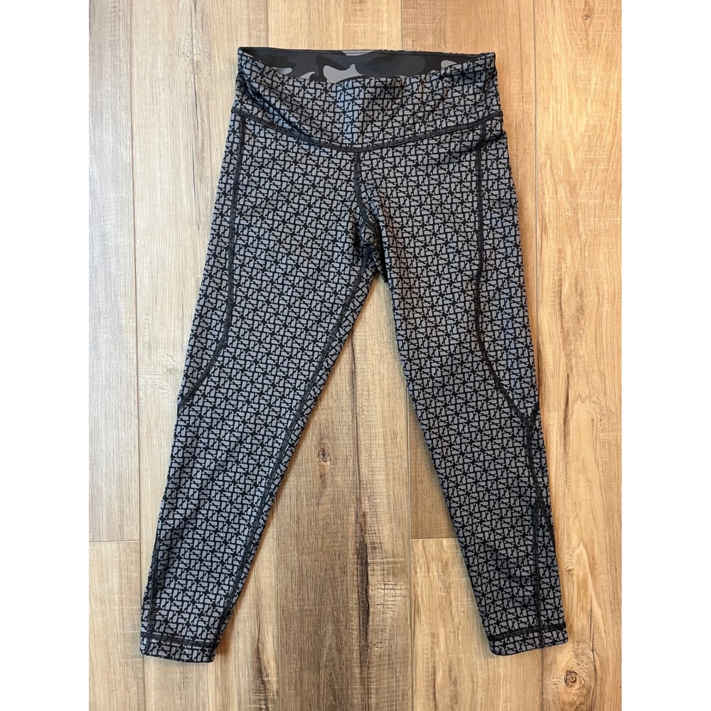Vineyard Vines Reversible Leggings Grey Camo Geometric Print Crop Yoga Pants M